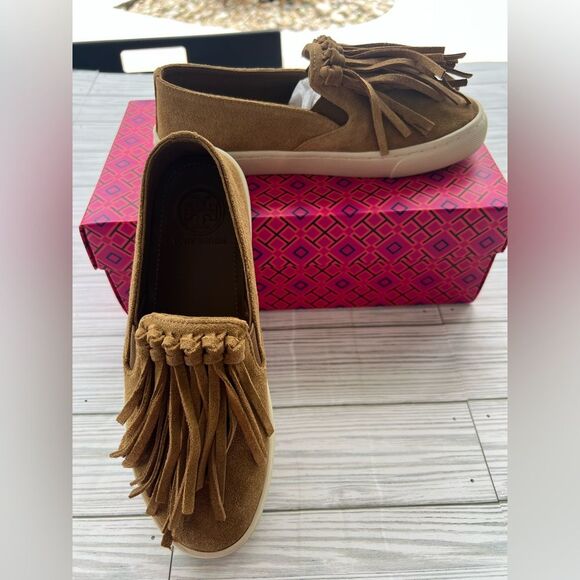Tory Burch Fria Slip On Sneaker Split Suede Color: Raw Umber Size 6 - Picture 1 of 6